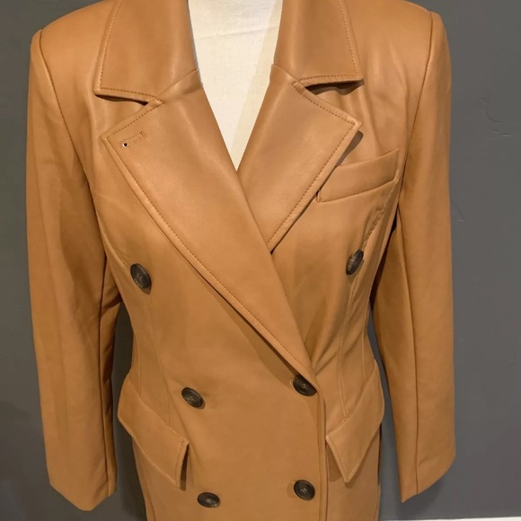 7 FOR ALL MANKIND WOMEN FAUX LEATHER LONG TRENCH COAT IN CAMEL SZ M NWT. - Picture 5 of 11